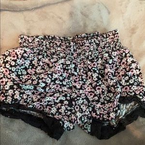 Girls size 10 floral pattern shorts